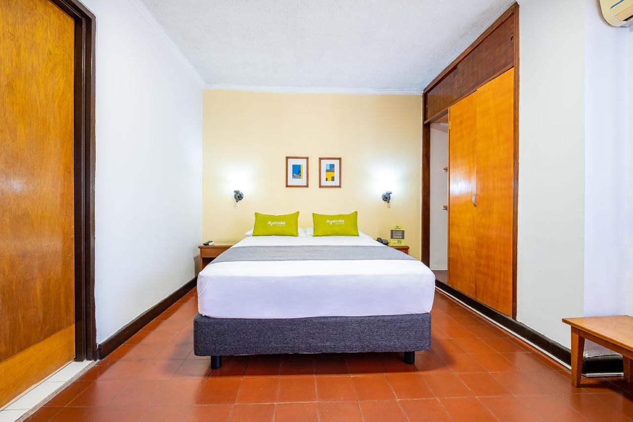 Ayenda 1502 Principe Hotel Bucaramanga Buitenkant foto