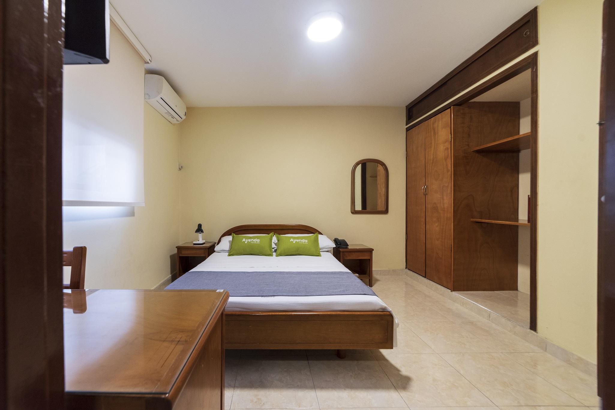 Ayenda 1502 Principe Hotel Bucaramanga Buitenkant foto
