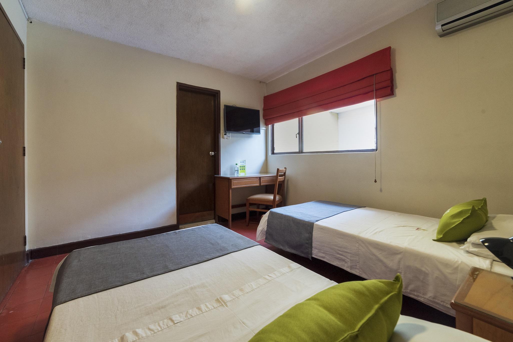 Ayenda 1502 Principe Hotel Bucaramanga Buitenkant foto