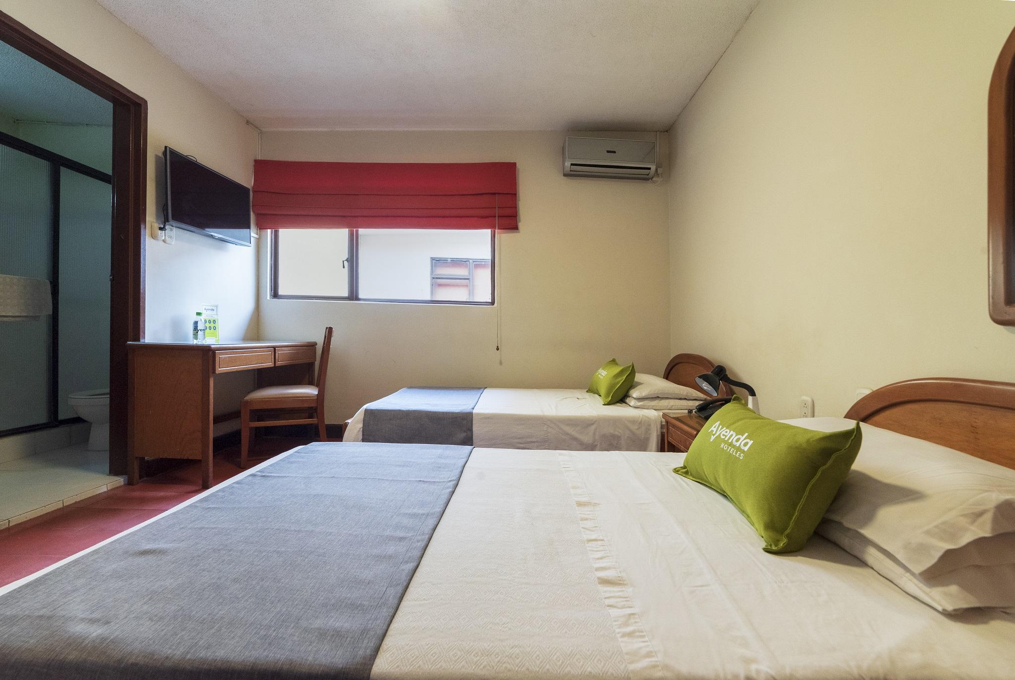 Ayenda 1502 Principe Hotel Bucaramanga Buitenkant foto