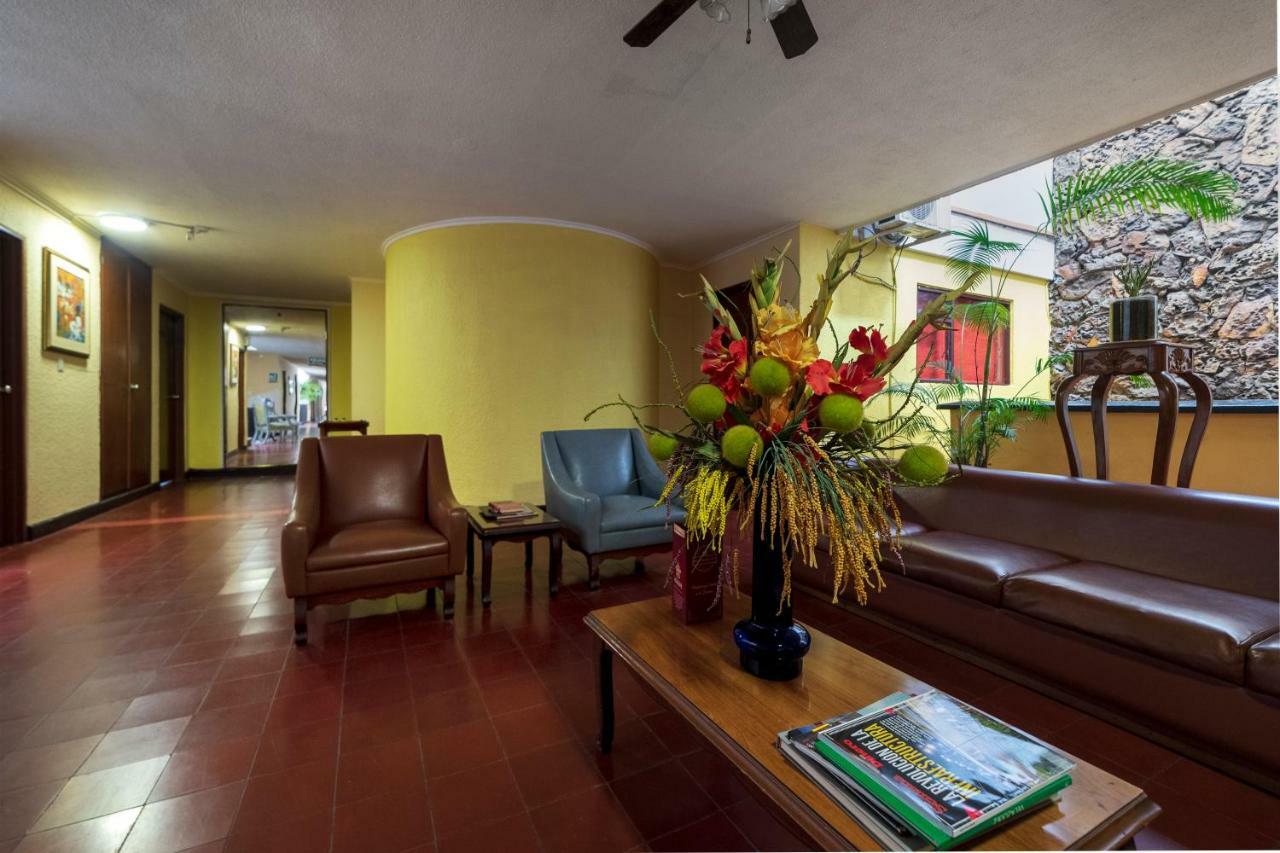 Ayenda 1502 Principe Hotel Bucaramanga Buitenkant foto
