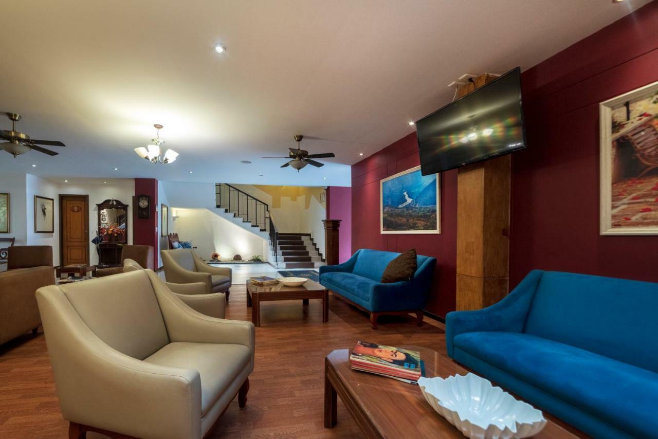 Ayenda 1502 Principe Hotel Bucaramanga Buitenkant foto